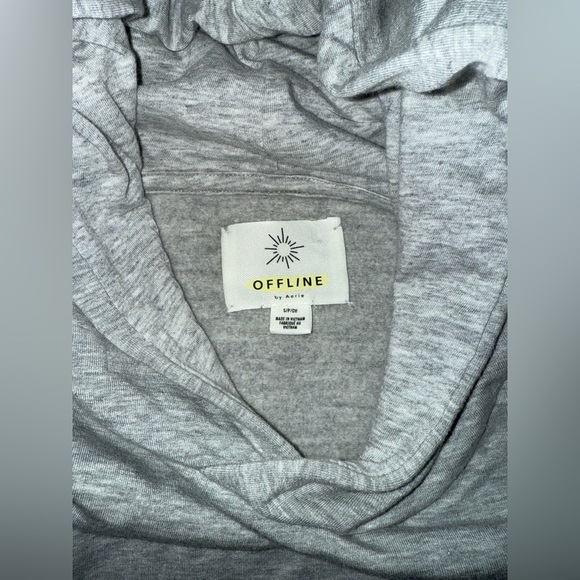OFFLINE BY AERIE Oversized Fleece Hoodie in Light Gray Size Medium - Picture 2 of 4